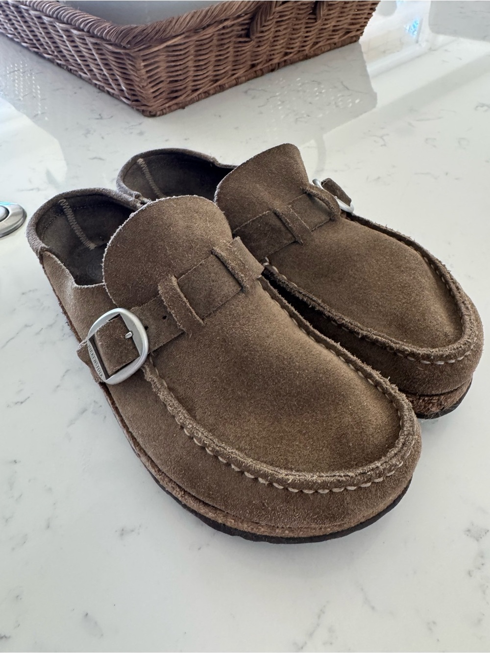 Birkenstock Buckley Brown Suede Buckle Clogs EU 39 US 8–8.5
